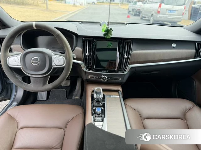 Volvo V90 id 4210887 из Китая 16