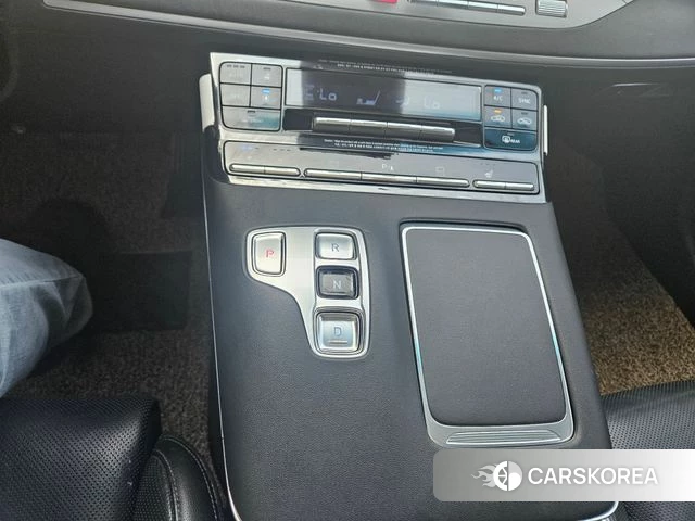 Hyundai The New Grandeur IG id 4511645 из Кореи 18