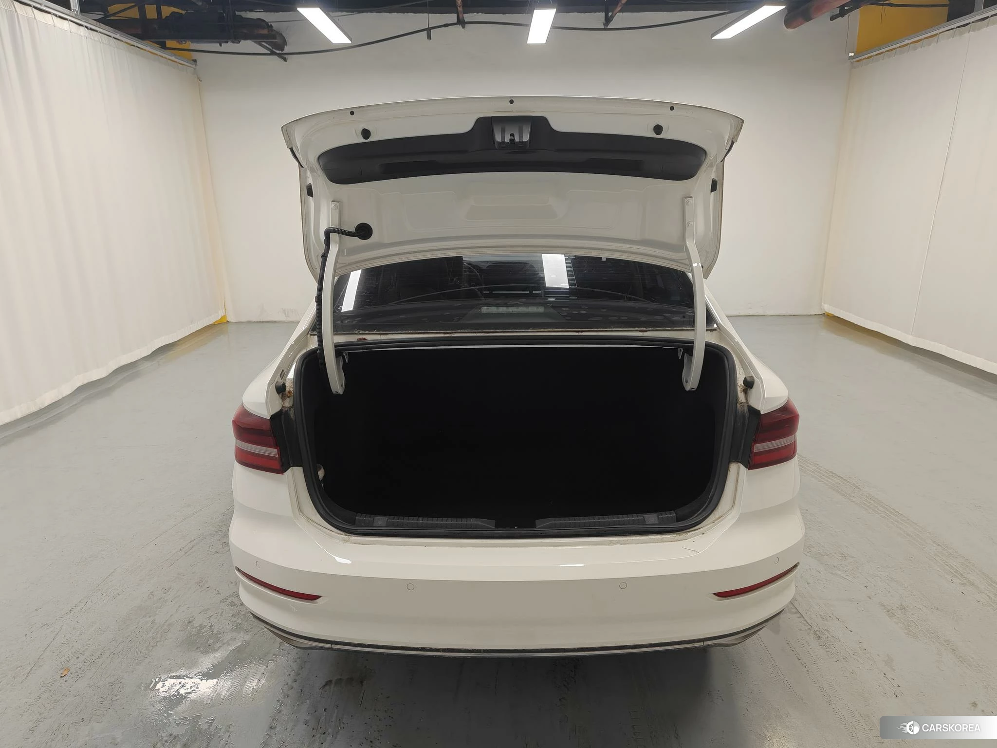 Volkswagen Lavida id 4407210 из Китая 19