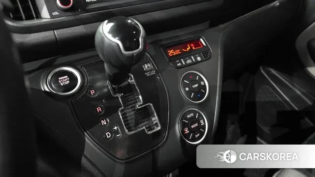 Kia The New Kia Ray id 3644672 из Кореи 19