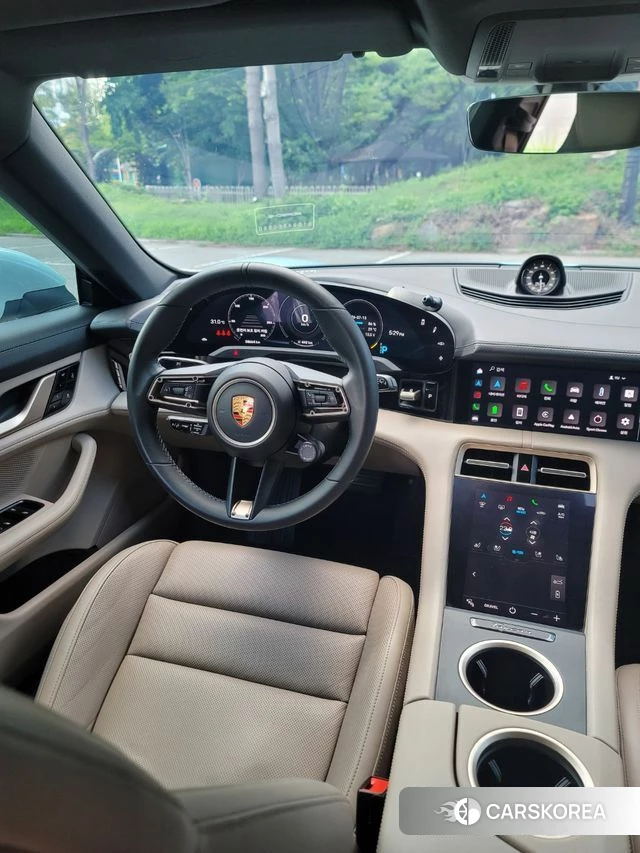 Porsche Taycan id 4585981 из Кореи 19