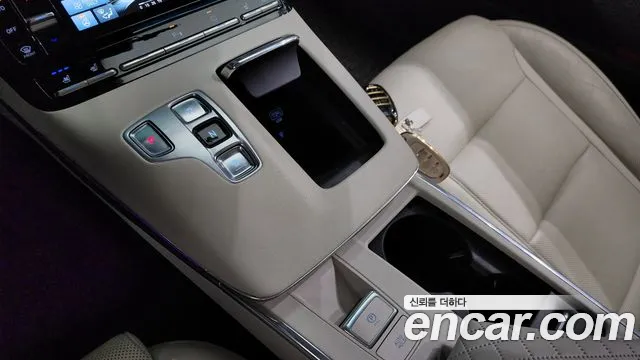 Hyundai The New Grandeur IG Hybrid id 2648570 из Кореи 19