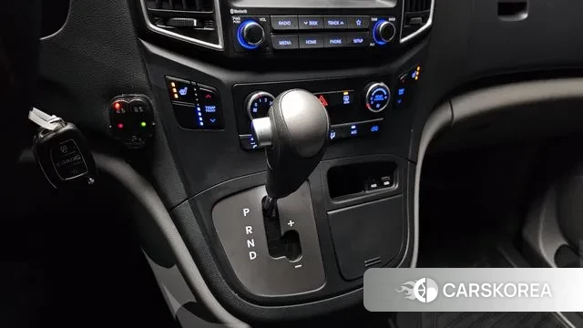 Hyundai The New Grand Starex id 3024095 из Кореи 19
