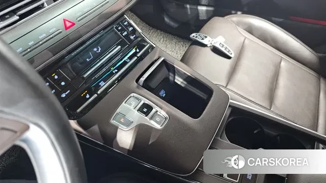 Hyundai The New Grandeur IG Hybrid id 3318031 из Кореи 19