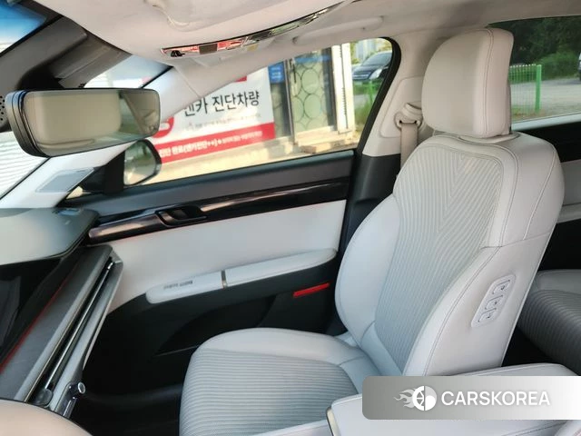 Hyundai Grandeur (GN7) id 4337375 из Кореи 19