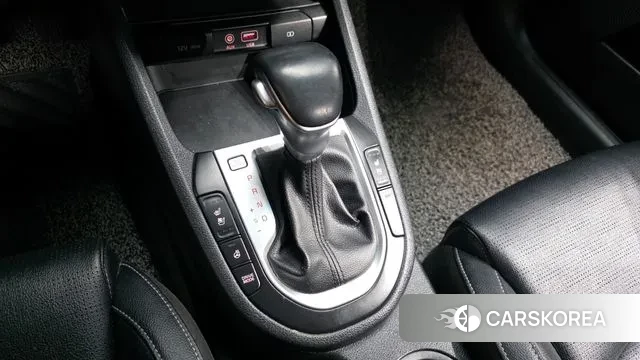 Kia Come New K3 id 3723752 из Кореи 19