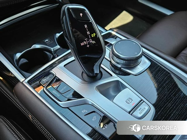 BMW 7 Series (G11) id 4396917 из Кореи 19