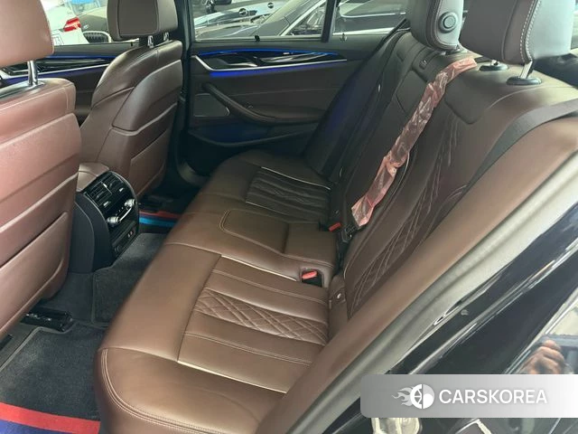 BMW 5 Series (G30) id 4444929 из Кореи 17