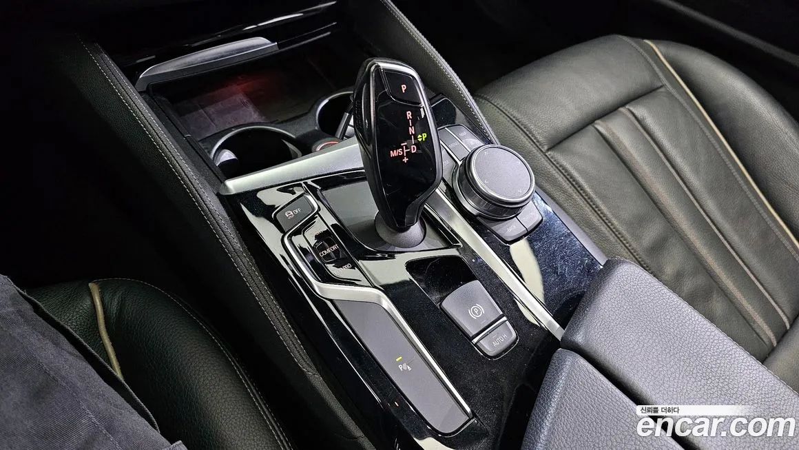 BMW 5 Series (G30) id 2150893 из Кореи 19