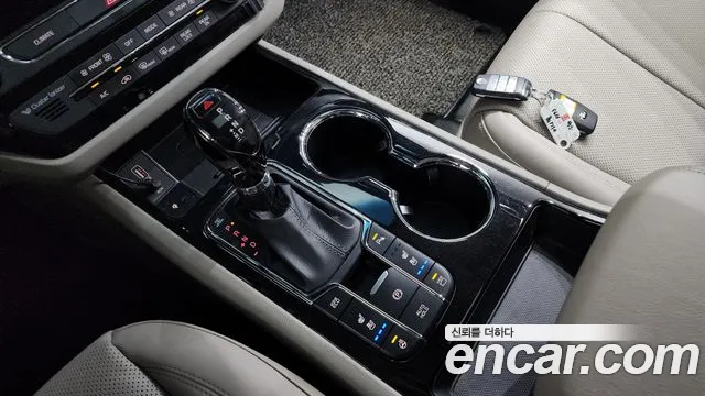 Kia The New Carnival id 2681690 из Кореи 19