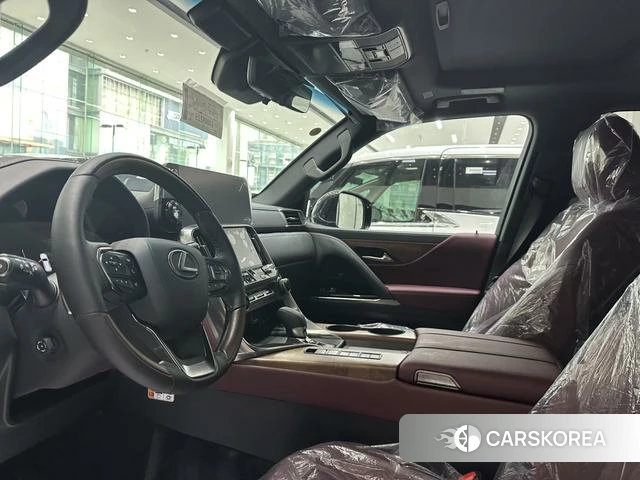 Lexus LX id 4278815 из Китая 12