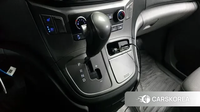 Hyundai The New Grand Starex id 3778377 из Кореи 19