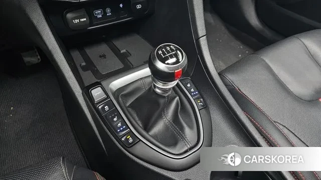 Hyundai Veloster (JS) id 3188422 из Кореи 19