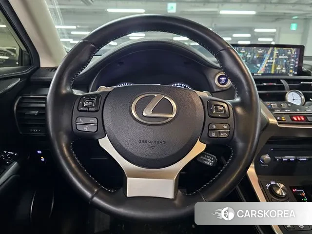 Lexus NX300h id 3588257 из Кореи 18