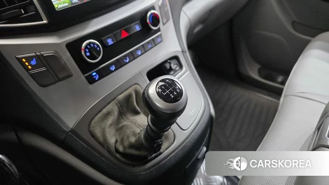 Hyundai The New Grand Starex id 4356983 из Кореи 19