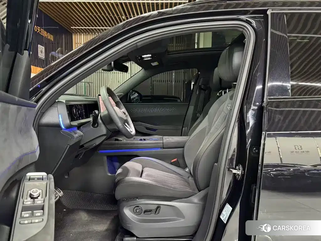 Volkswagen Touareg id 4599585 из Китая 9