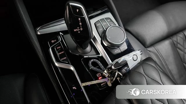 BMW 5 Series (G30) id 4186588 из Кореи 36