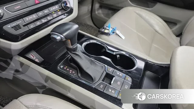 Kia The New Carnival id 3573887 из Кореи 19