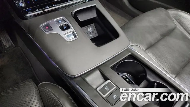 Hyundai The New Grandeur IG Hybrid id 2880620 из Кореи 19