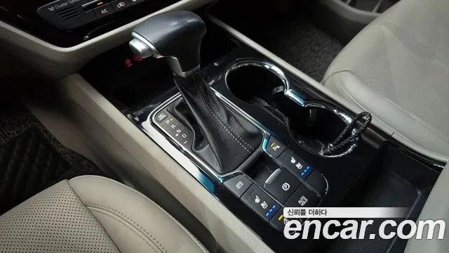 Kia The New Carnival id 2912591 из Кореи 19