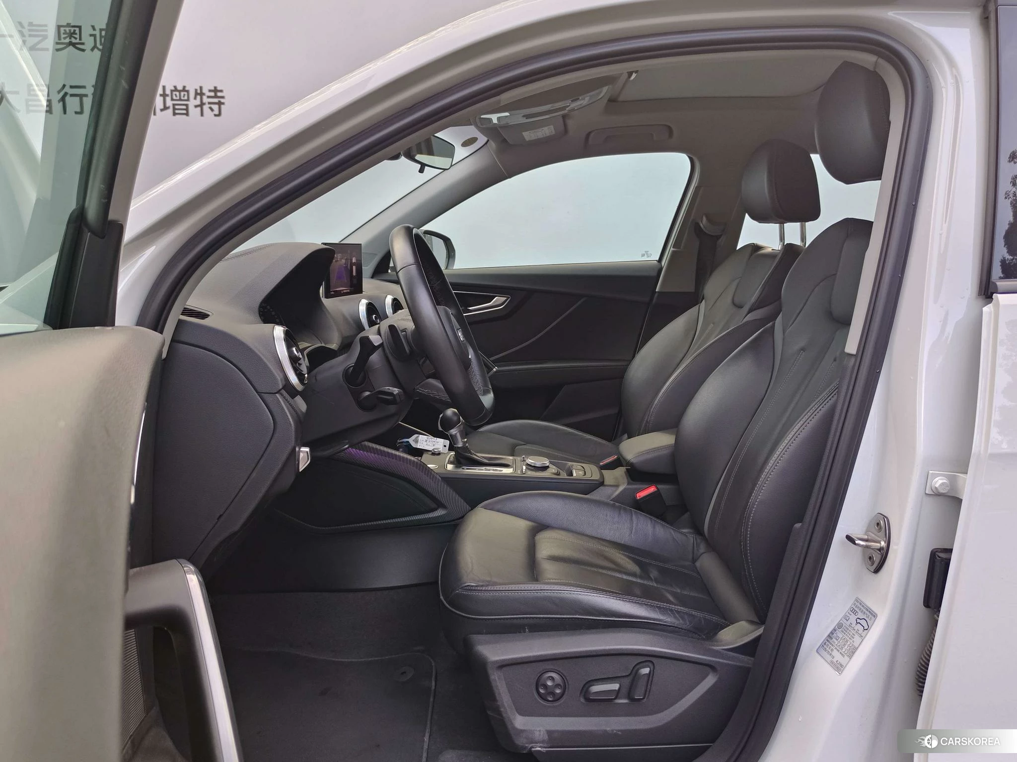 Audi Q2L id 4454369 из Китая 20