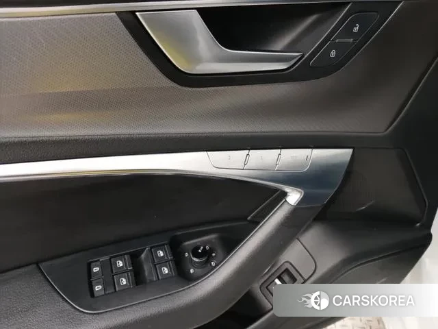 Audi A6 (C8) id 3562496 из Кореи 19