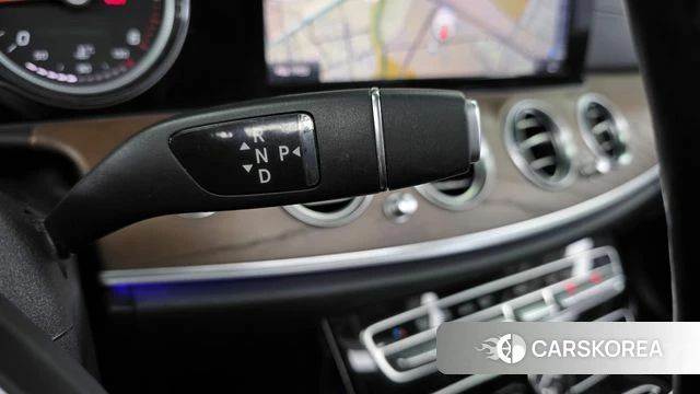 Mercedes-Benz E-Class W213 id 4722642 из Кореи 32