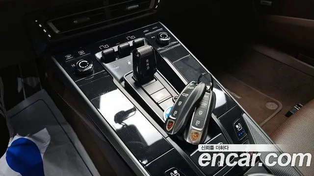 Porsche 911(992) id 2917191 из Кореи 19