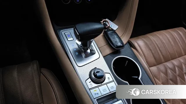 Genesis The New G70 id 3384622 из Кореи 19