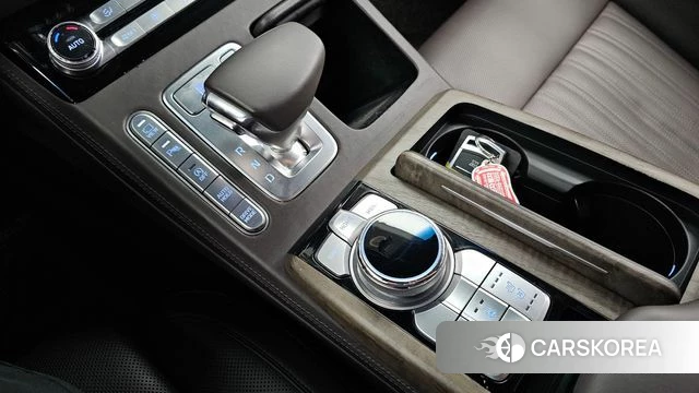 Genesis G90 id 4464461 из Кореи 19