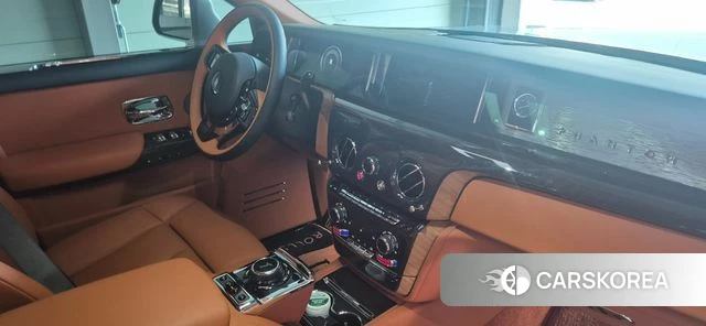 Rolls-Royce Phantom id 3896444 из Кореи 13