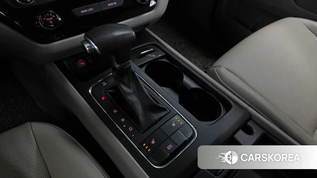 Kia All New Carnival id 4459758 из Кореи 29