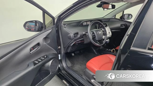Toyota Prius 4th Generation id 4562169 из Кореи 30