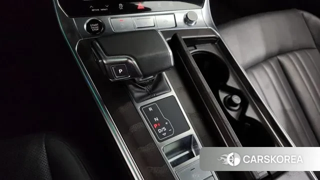 Audi A6 (C8) id 3605960 из Кореи 19