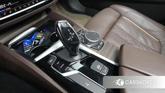 BMW 5 Series (G30) id 4620138 из Кореи 19
