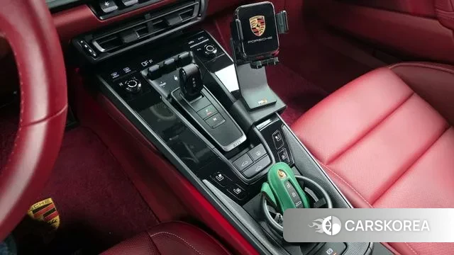 Porsche 911(992) id 3757917 из Кореи 19