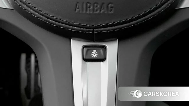 BMW 5 Series (G30) id 3953944 из Кореи 13