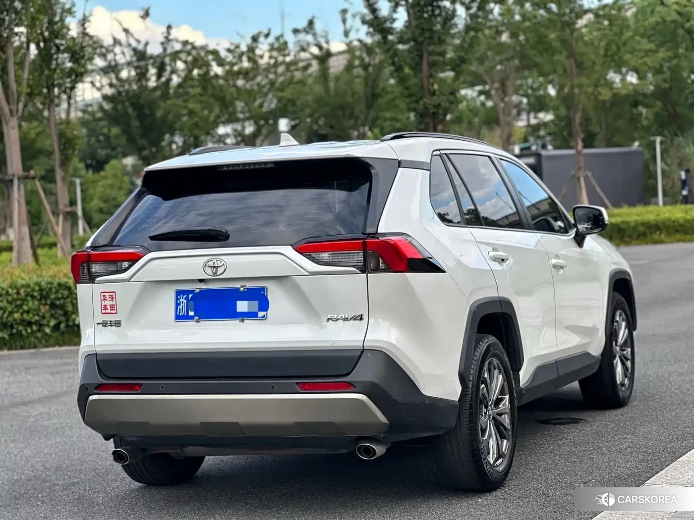 Toyota RAV4 id 4628076 из Китая 15