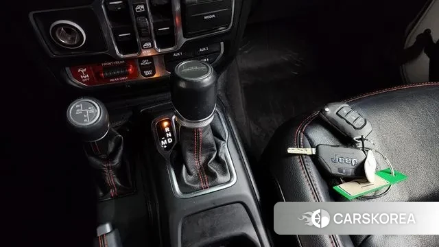 Jeep Gladiator (JT) id 3722867 из Кореи 19