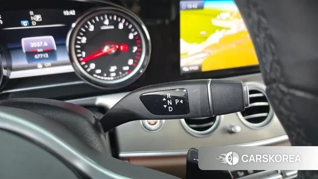 Mercedes-Benz E-Class W213 id 2966401 из Кореи 19