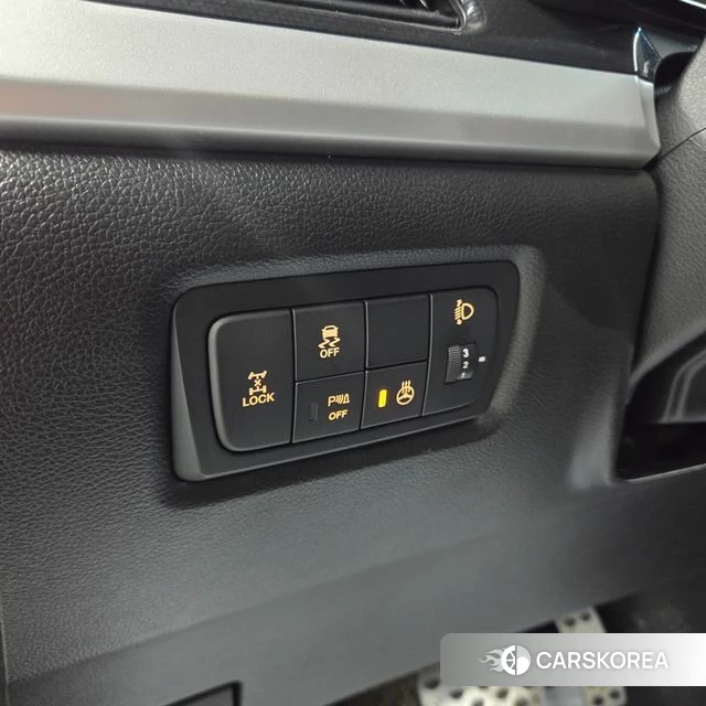 Ssangyong New Style Korando C id 3853566 из Кореи 19