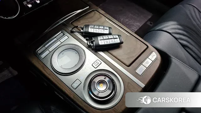 Genesis G80 (RG3) id 3752625 из Кореи 19