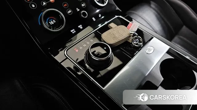 Land Rover Range Rover Velar id 2995695 из Кореи 19