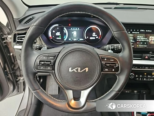 Kia Niro EV id 4361839 из Кореи 18