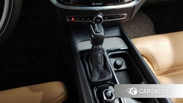 Volvo V60 Cross-Country 2nd Generation id 3916593 из Кореи 19