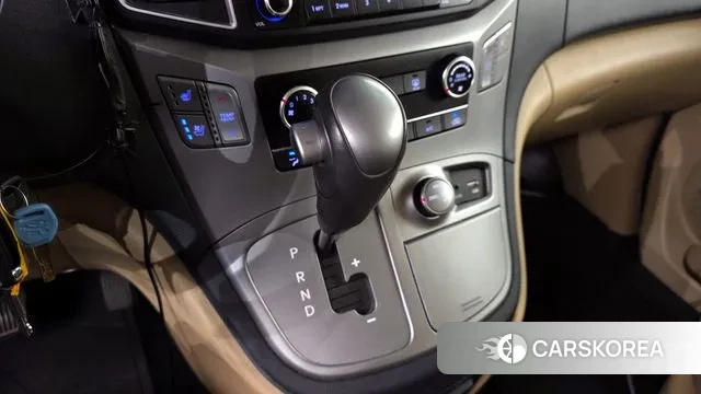 Hyundai The New Grand Starex id 3391673 из Кореи 19