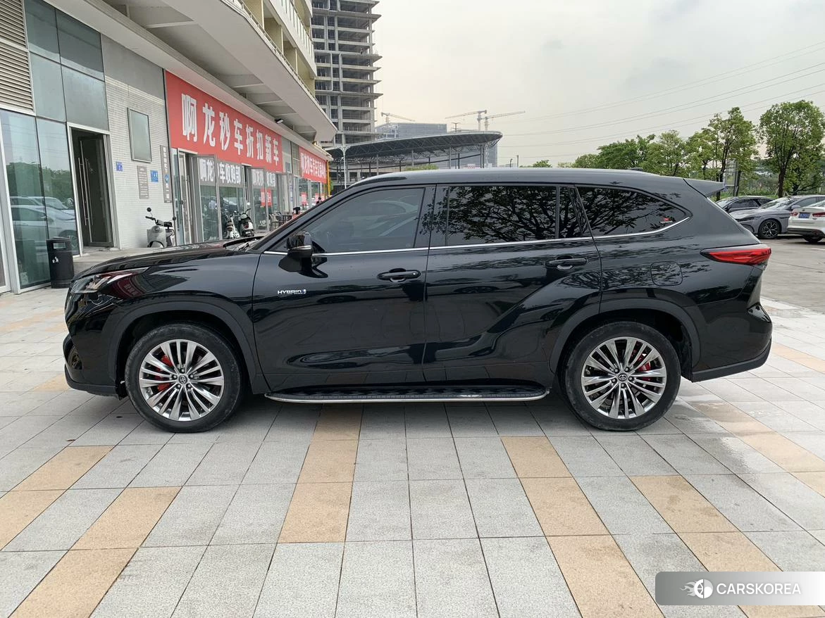 Toyota Highlander id 4452377 из Китая 9
