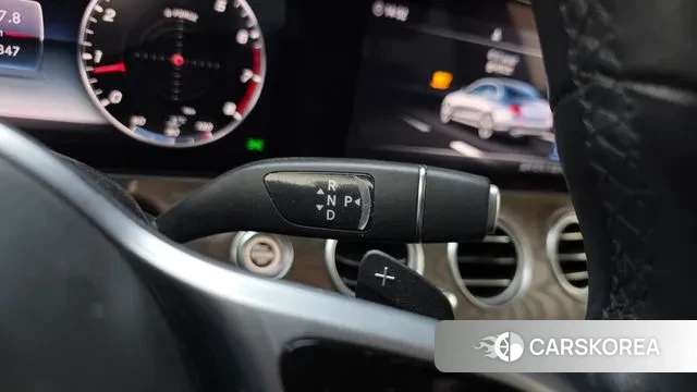 Mercedes-Benz E-Class W213 id 3656690 из Кореи 19