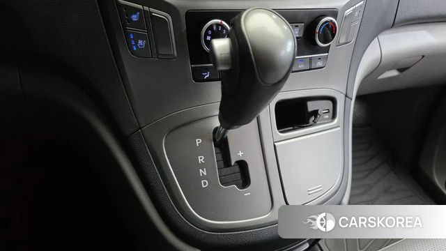 Hyundai The New Grand Starex id 4849991 из Кореи 19