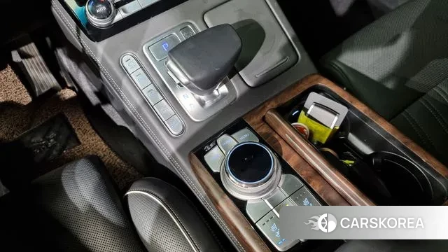 Genesis G90 id 2965972 из Кореи 19